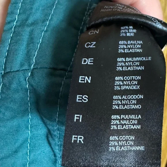 Kuhl Teal Midrise Bermuda Outdoorsy Athletic Athleisure Midi Cargo Shorts Size 4 - Picture 10 of 11